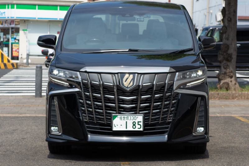 特定大型車（トヨタアルファード）01